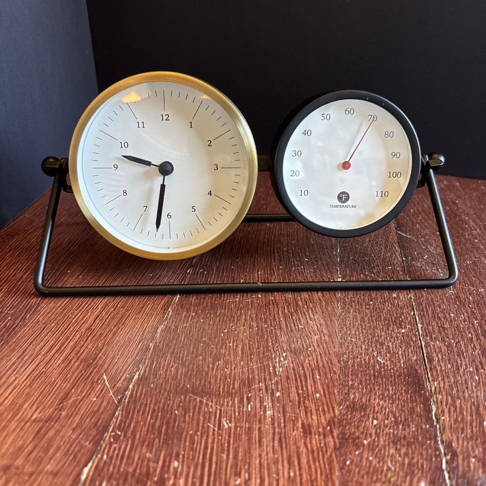 Magnolia – Hearth & Hand Desktop Clock‎ And Temperature Decor - Tested-